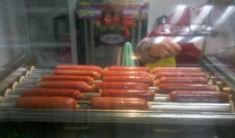 烤肠爆料新闻事件,揭秘网络爆料背后的真相与争议