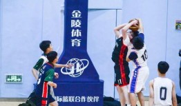 网红吃瓜打篮球是谁,趣味互动引网友热议