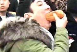 大型吃瓜现场速看娱乐圈,揭秘幕后真相